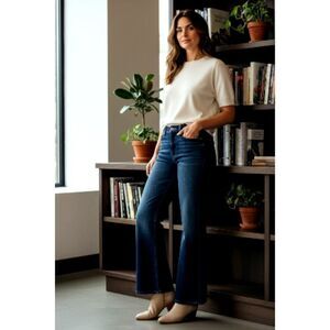 Hidden Hills Paige Womens Dark Wash Denim Capri Pants - Size 32x25